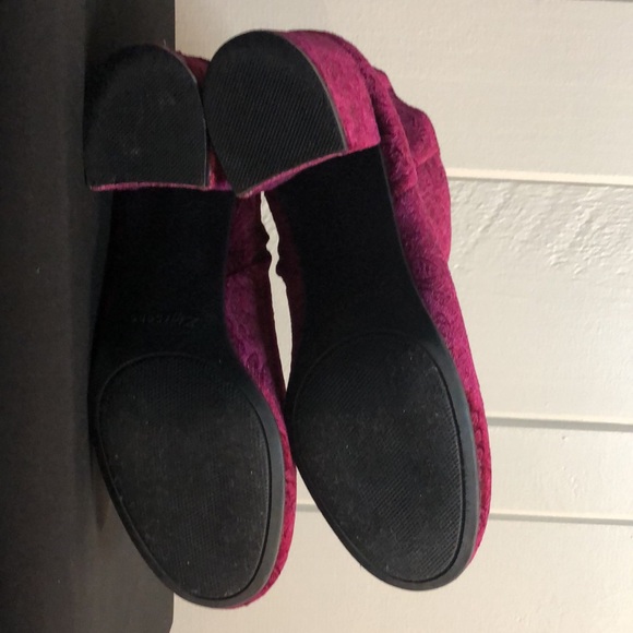 ZigiSoho Ankle Suede Red Booties - Picture 8 of 10